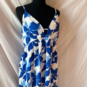 A New Day Blue and Cream Floral Dress